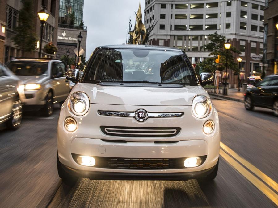  Fiat 500L 2013 года  (US) (фото 22 из 40)